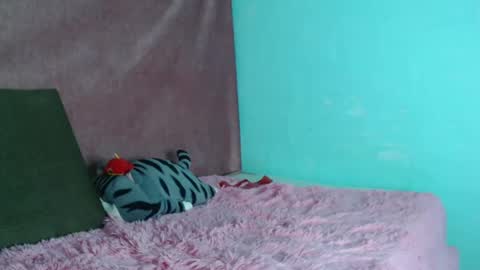 Dafne online show from December 7, 2024, 9:00 pm