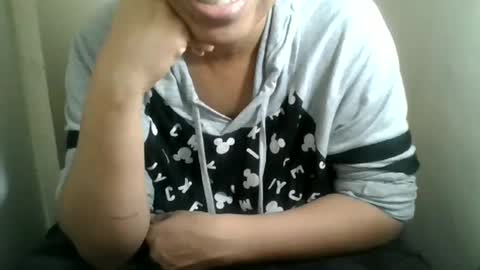 Snapshot of daszler chatting on February 18, 2025, 7:52 pm Daszler online show from February 18, 2025, 7:52 pm