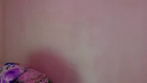 Marie Anne online show from October 25, 2025, 5:04 am