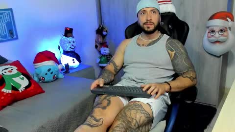 DAVE MAX online show from November 29, 2025, 2:47 am