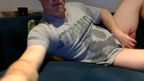 daveb709709709 online show from December 2, 2025, 3:01 am