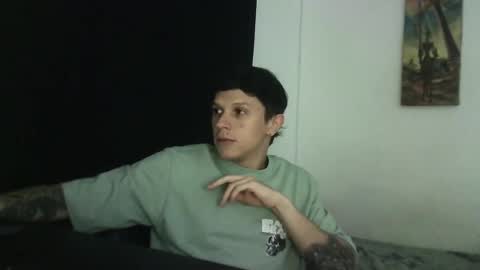 Snapshot of davebroww chatting on February 21, 2025, 9:11 pm Dave Brown online show from February 21, 2025, 9:11 pm