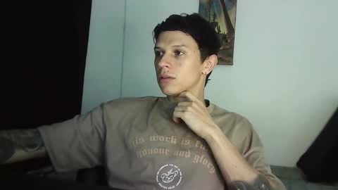 Snapshot of davebroww chatting on February 23, 2025, 2:14 pm Dave Brown online show from February 23, 2025, 2:14 pm