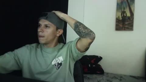 Snapshot of davebroww chatting on February 26, 2025, 1:53 am Dave Brown online show from February 26, 2025, 1:53 am