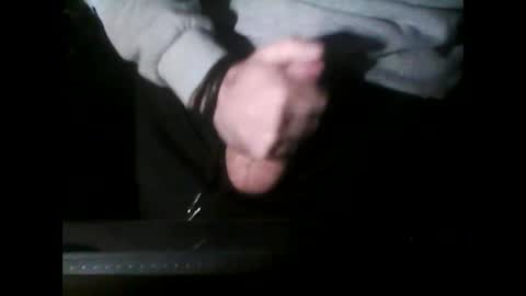 Snapshot of davedarksider96 chatting on October 5, 2025, 7:12 pm davedarksider96 online show from October 5, 2025, 7:12 pm