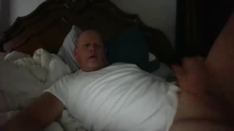 davetbennett7171 online show from November 6, 2025, 3:02 pm