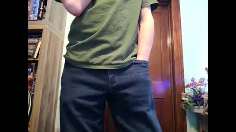 davey33_ online show from January 25, 2025, 8:53 pm