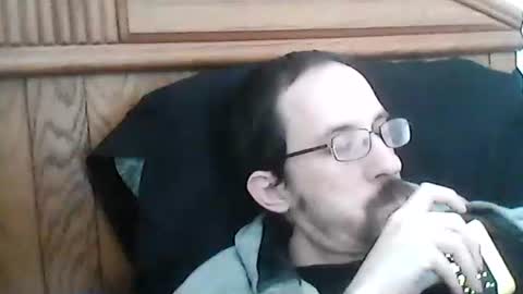 Snapshot of david1100 chatting on February 19, 2026, 6:15 pm dirty 30s online show from February 19, 2026, 6:15 pm