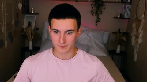 Snapshot of david__diamond chatting on September 10, 2025, 3:23 pm David online show from September 10, 2025, 3:23 pm