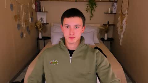 Snapshot of david__diamond chatting on October 1, 2025, 9:10 pm David online show from October 1, 2025, 9:10 pm