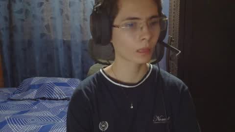 ProgrammerBoy online show from May 22, 2026, 2:22 pm