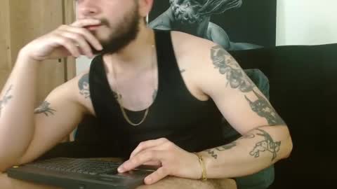 Snapshot of david_franco1 chatting on October 20, 2025, 10:54 pm Twitter davidsanctum online show from October 20, 2025, 10:54 pm