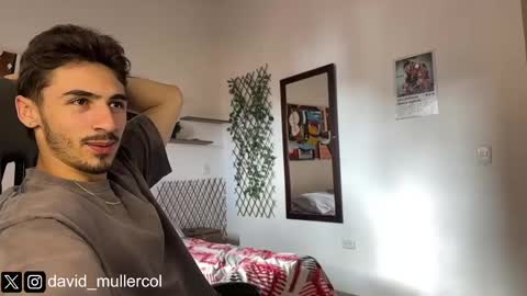 Snapshot of david_muller_ chatting on September 26, 2025, 4:22 pm David online show from September 26, 2025, 4:22 pm