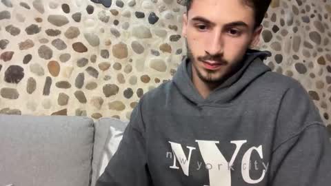 Snapshot of david_muller_ chatting on October 26, 2025, 11:09 pm David online show from October 26, 2025, 11:09 pm