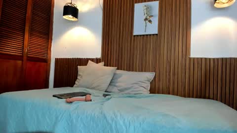 david_niet online show from October 3, 2025, 6:38 pm