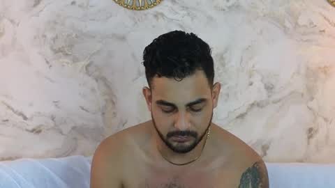 JF oliveira online show from December 17, 2024, 12:00 pm