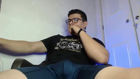 david smit online show from October 10, 2025, 4:28 pm