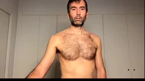 Snapshot of david_spanish chatting on January 1, 2025, 7:32 pm David Cock online show from January 1, 2025, 7:32 pm