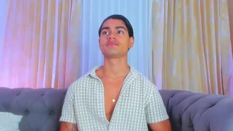 Snapshot of davidaponte017 chatting on March 9, 2025, 12:42 pm davidaponte online show from March 9, 2025, 12:42 pm