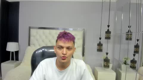 Snapshot of davidblaze_ chatting on November 15, 2025, 11:10 pm David Blaze online show from November 15, 2025, 11:10 pm