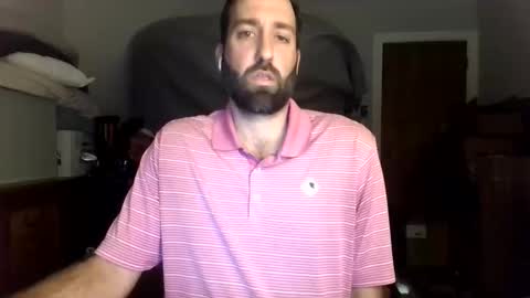 Snapshot of davidboner85 chatting on December 18, 2025, 4:07 am DavidBoner85 online show from December 18, 2025, 4:07 am