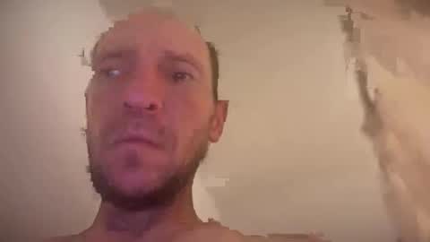 Snapshot of davidcav240 chatting on October 19, 2025, 4:51 pm davidcav240 online show from October 19, 2025, 4:51 pm