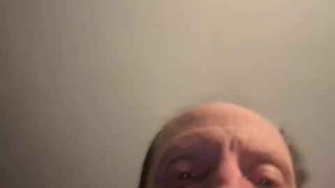 Snapshot of davidcav240 chatting on February 2, 2026, 12:04 pm davidcav240 online show from February 2, 2026, 12:04 pm