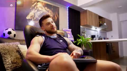 Snapshot of davidd_blake chatting on October 21, 2025, 4:24 am David Blakee online show from October 21, 2025, 4:24 am