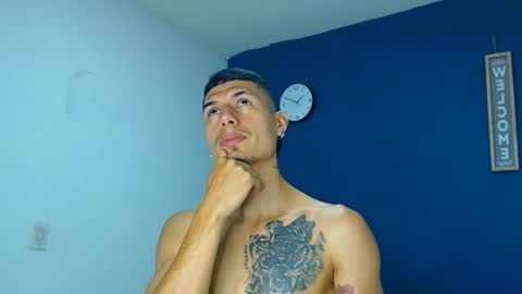 David Galvis - independent model online show from December 20, 2024, 4:04 pm