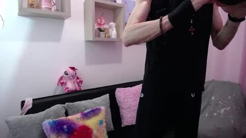 David Lucky 13  online show from February 8, 2026, 2:26 am