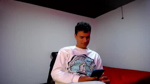 Snapshot of davidkaloc chatting on January 8, 2025, 5:16 am David online show from January 8, 2025, 5:16 am
