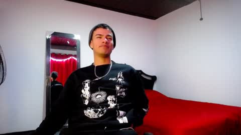 Snapshot of davidkaloc chatting on January 22, 2025, 4:23 am David online show from January 22, 2025, 4:23 am