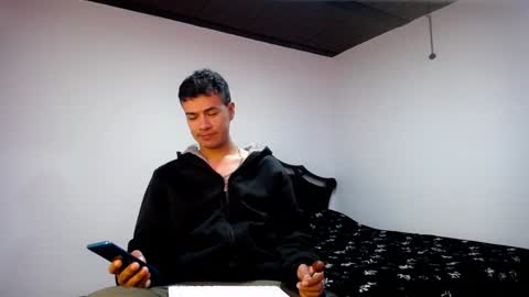 Snapshot of davidkaloc chatting on January 26, 2025, 6:59 am David online show from January 26, 2025, 6:59 am