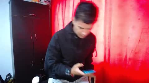 Snapshot of davidkaloc chatting on September 14, 2025, 6:51 pm David online show from September 14, 2025, 6:51 pm