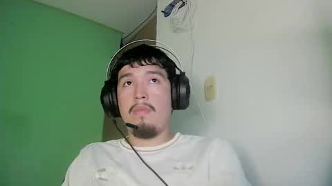 DavidSkinny online show from February 14, 2026, 3:36 am