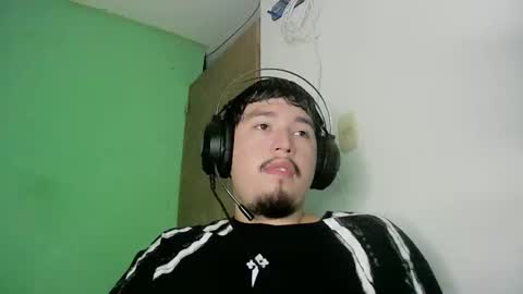 DavidSkinny online show from February 15, 2026, 10:50 pm