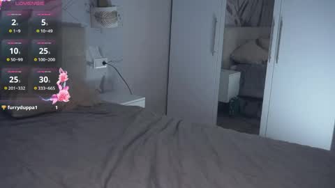 Louise online show from May 26, 2026, 10:39 pm