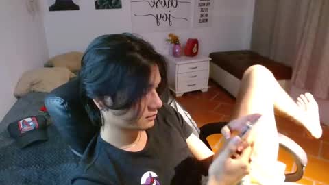 davoxer online show from October 8, 2025, 4:10 am