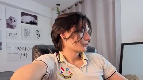 davoxer online show from December 18, 2025, 3:01 am