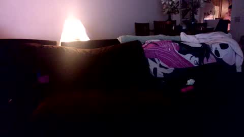 davpokeash online show from September 21, 2025, 10:39 am