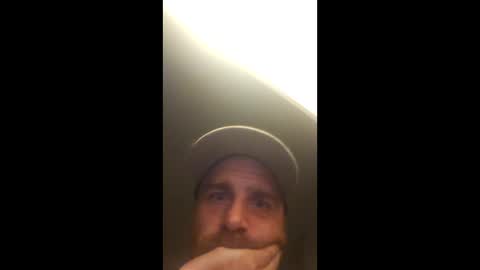 Snapshot of davyroy1988 chatting on October 5, 2025, 12:31 am davyroy1988 online show from October 5, 2025, 12:31 am