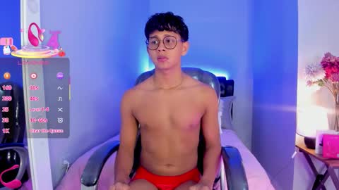 dawn_16 online show from November 28, 2025, 9:06 pm