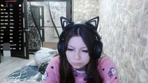 Alice online show from November 18, 2025, 7:24 am