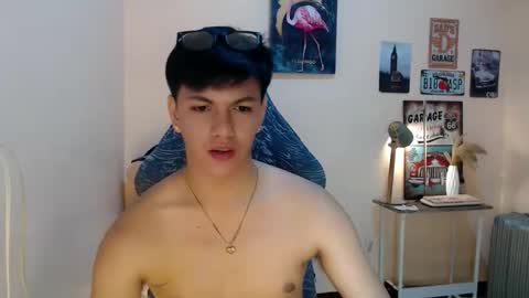 JC LOVER BOY online show from November 16, 2025, 5:13 am