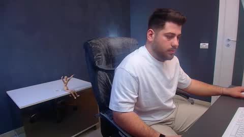 Snapshot of daxgreer chatting on March 25, 2026, 6:08 am DaxGreer online show from March 25, 2026, 6:08 am