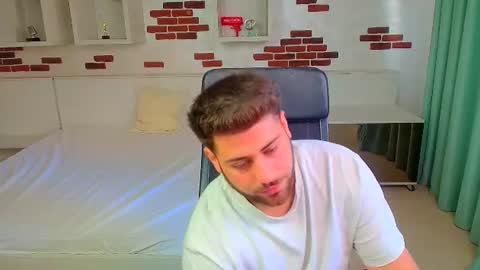 DaxGreer online show from June 11, 2026, 4:43 am