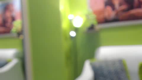 dayan_torres online show from May 24, 2026, 11:04 am