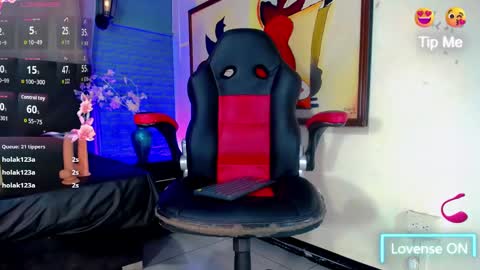 dayana_dias online show from October 4, 2025, 11:08 am