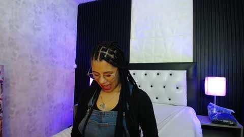 Snapshot of dayana_mendozaa69 chatting on December 20, 2024, 10:43 pm Dayana online show from December 20, 2024, 10:43 pm