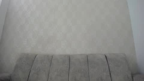 Snapshot of dayis_butera chatting on January 15, 2025, 12:47 pm Dayanna online show from January 15, 2025, 12:47 pm